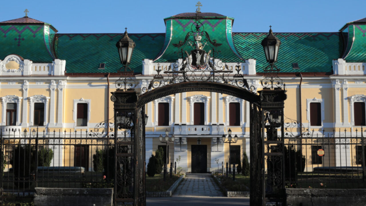 dvor