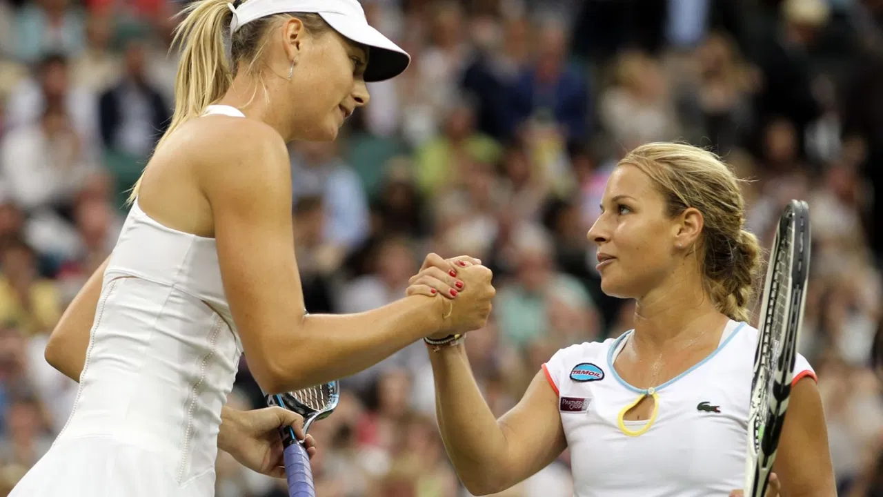 Dominika Cibulkova, Marija Šarapova