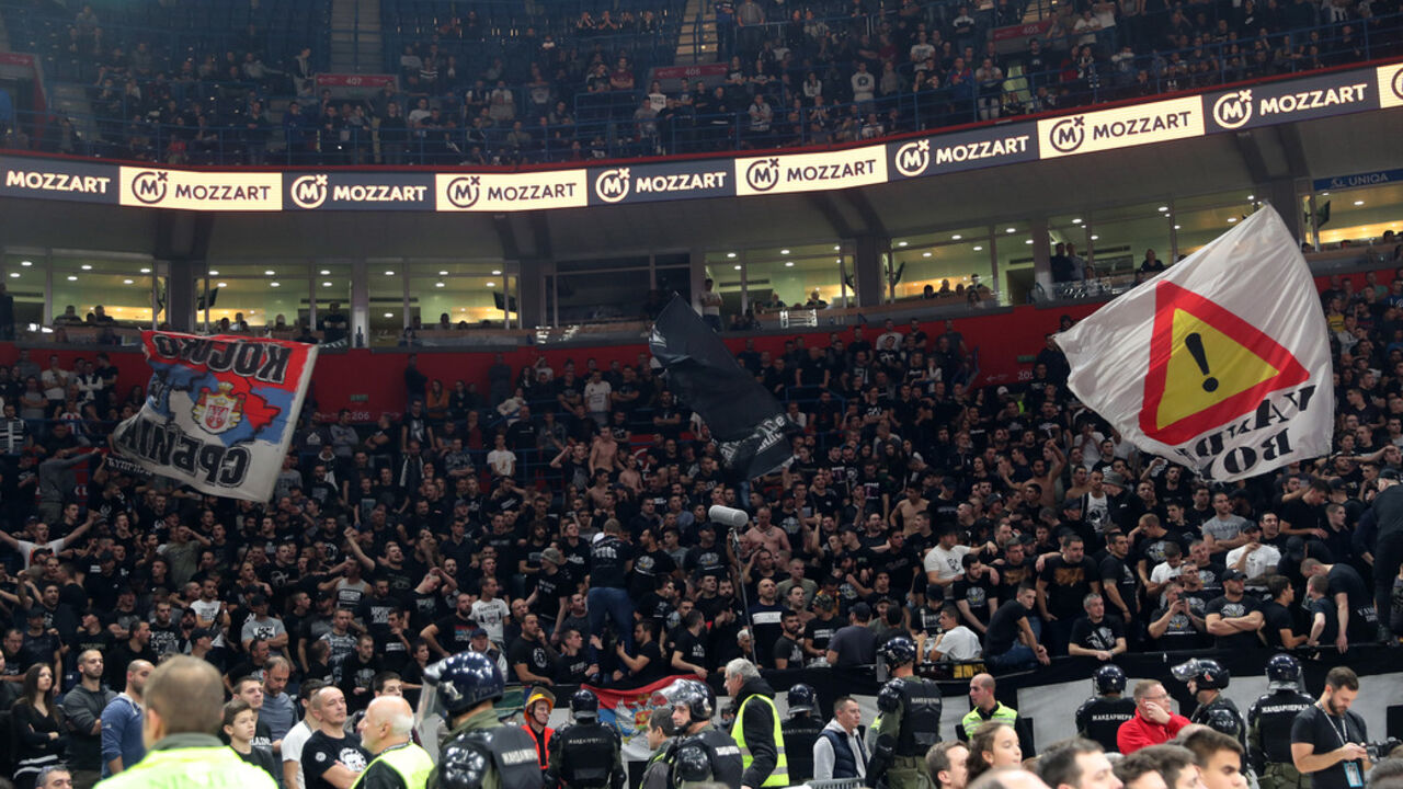 Grobarti u Areni