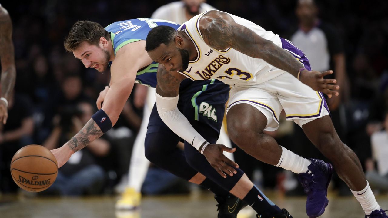 Luka Dončić i Lebron Džejms