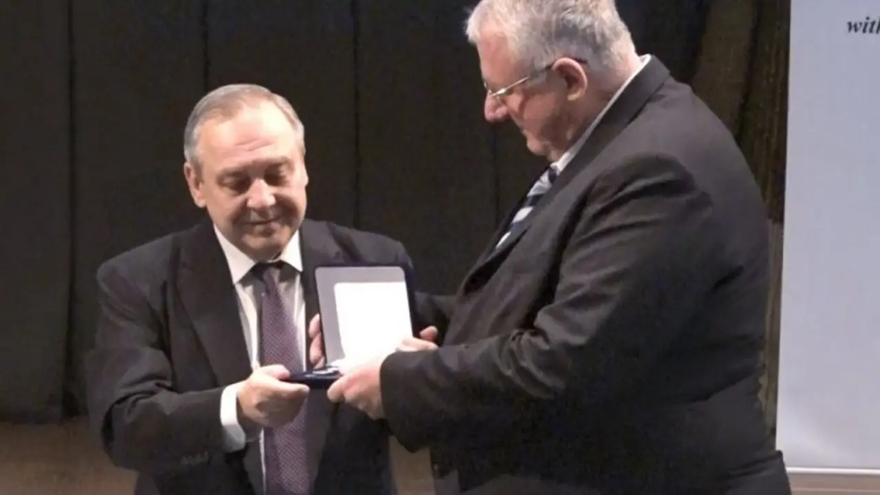 Vojislav Šešelj