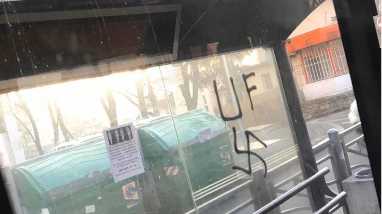 Grafiti na fasadama u Beogradu