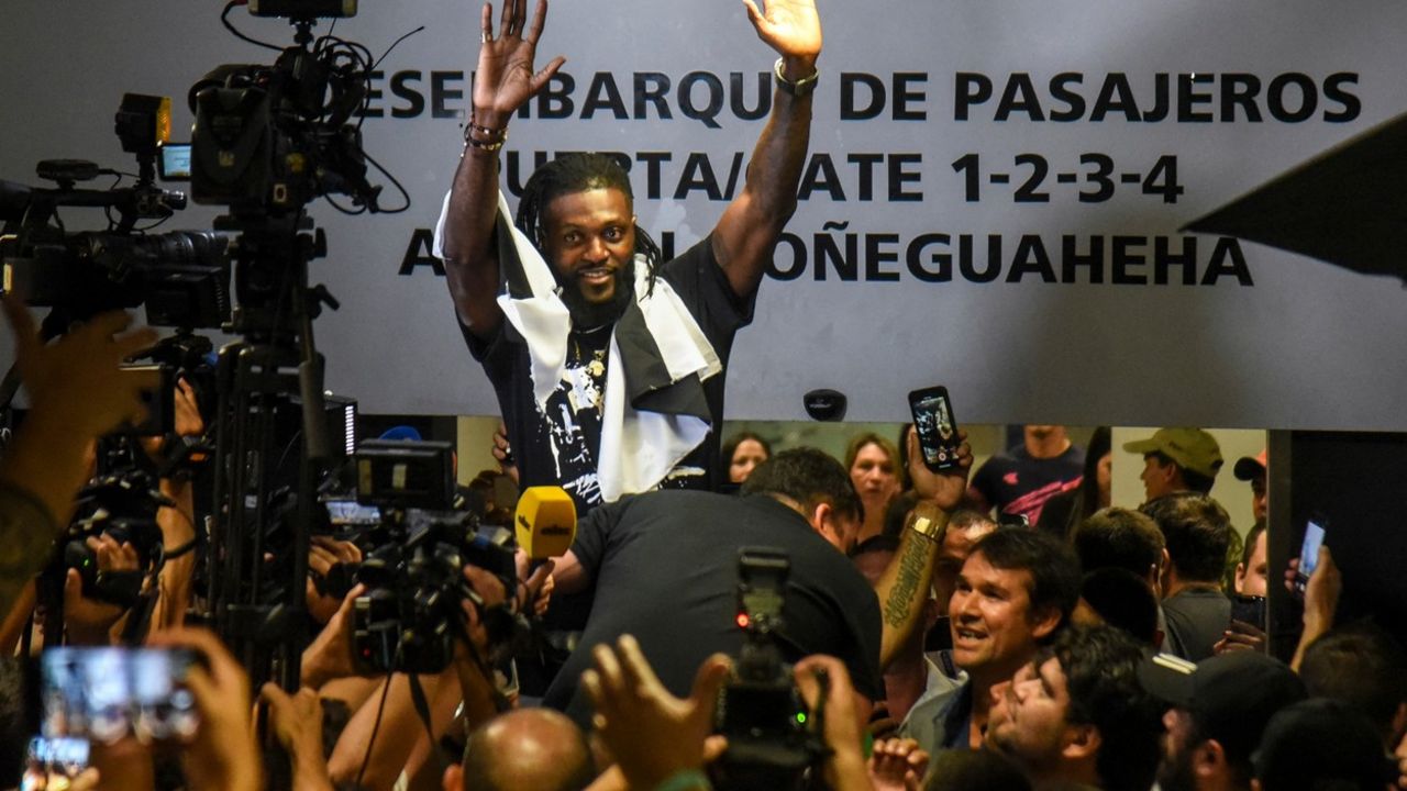 Emanuel Adebajor