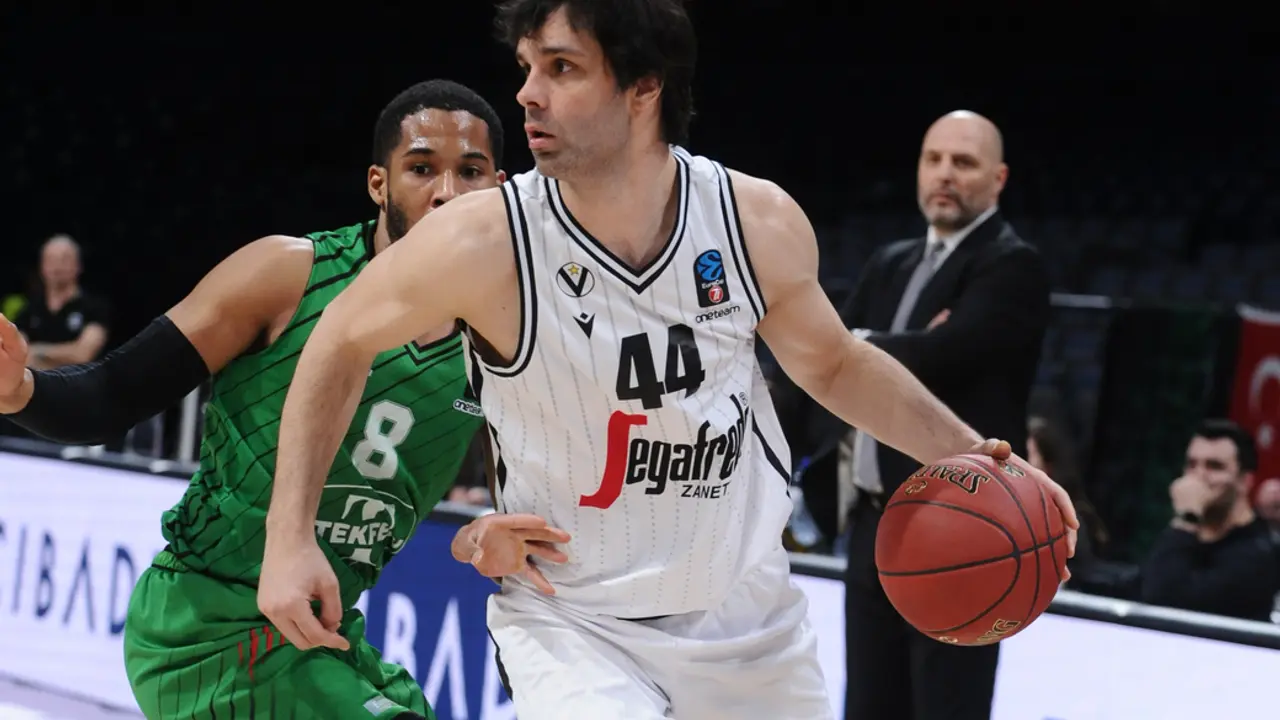 Miloš Teodosić