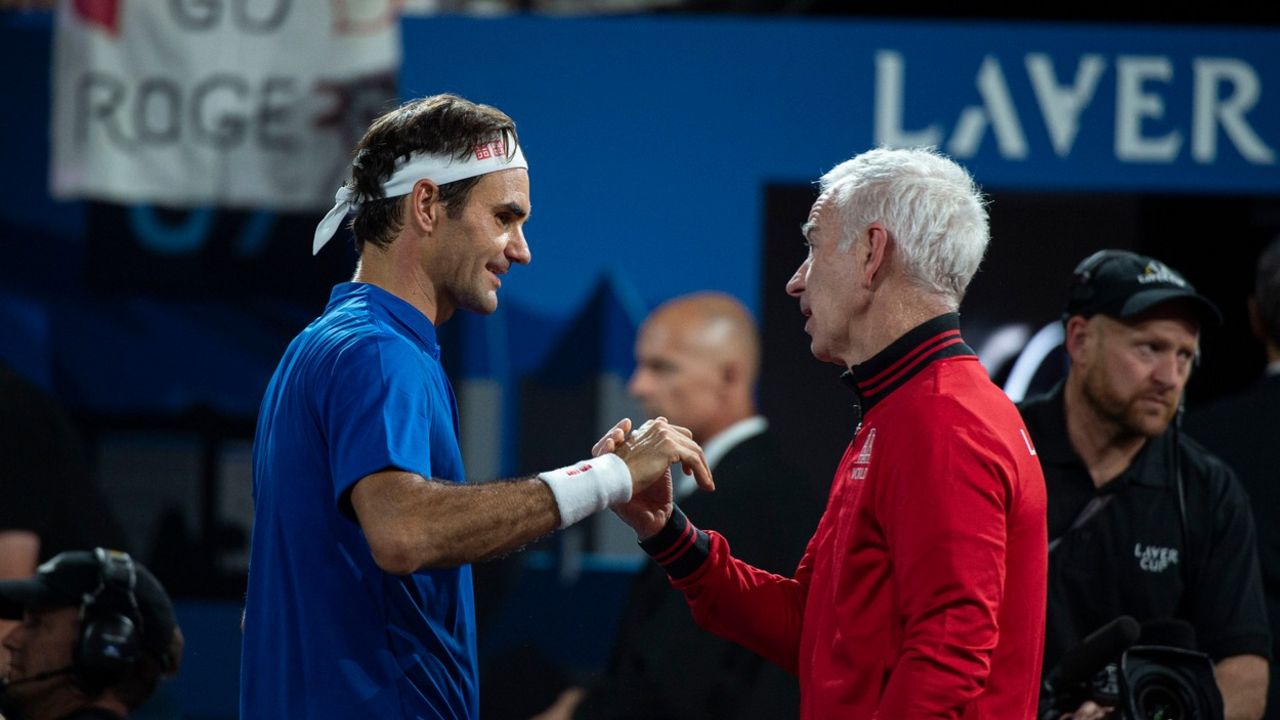 Rodžer Federer i Džon Mekinro