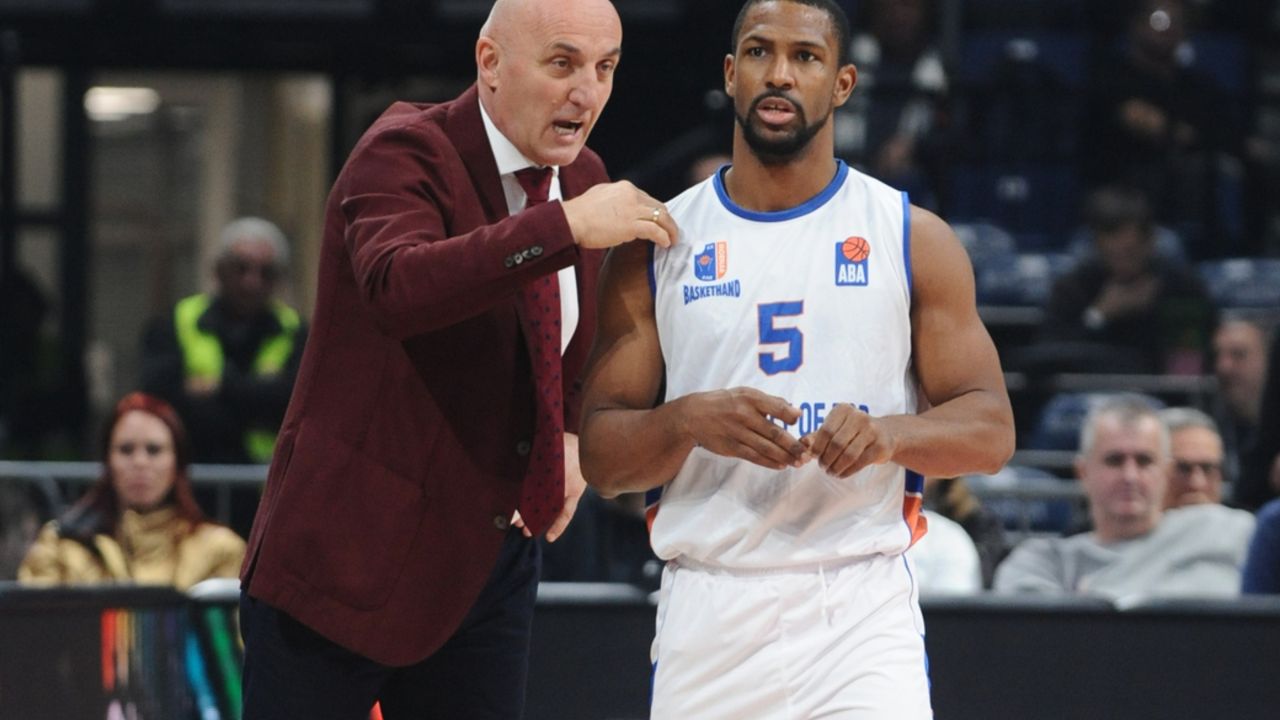 Derek Nidam, Mihajlo Pavićević