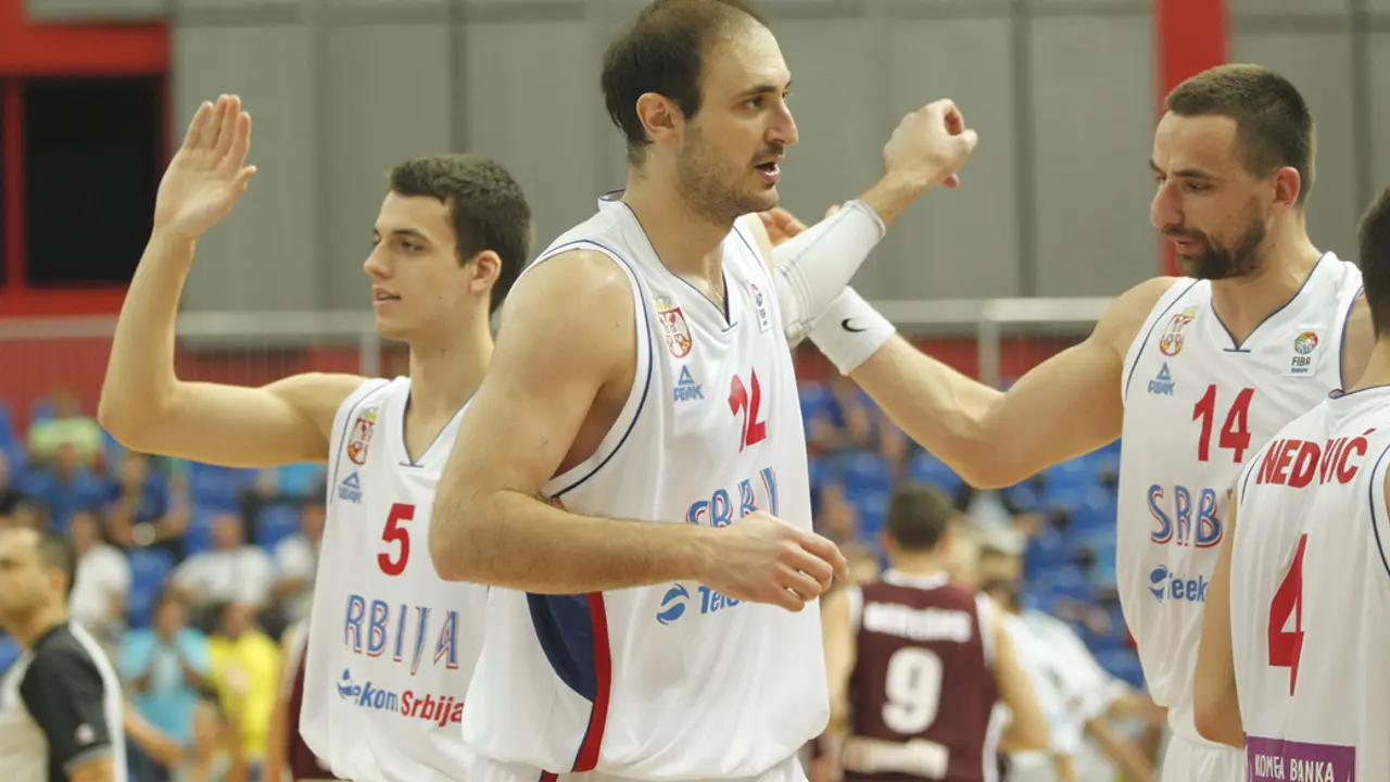 Nenad Krstić