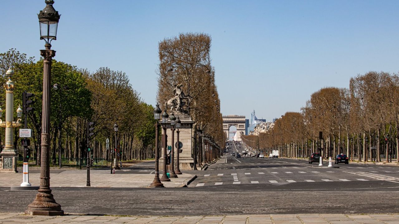 Pariz