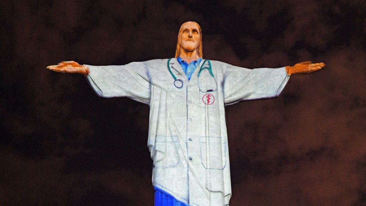 Statua Hrista Spasitelja 
