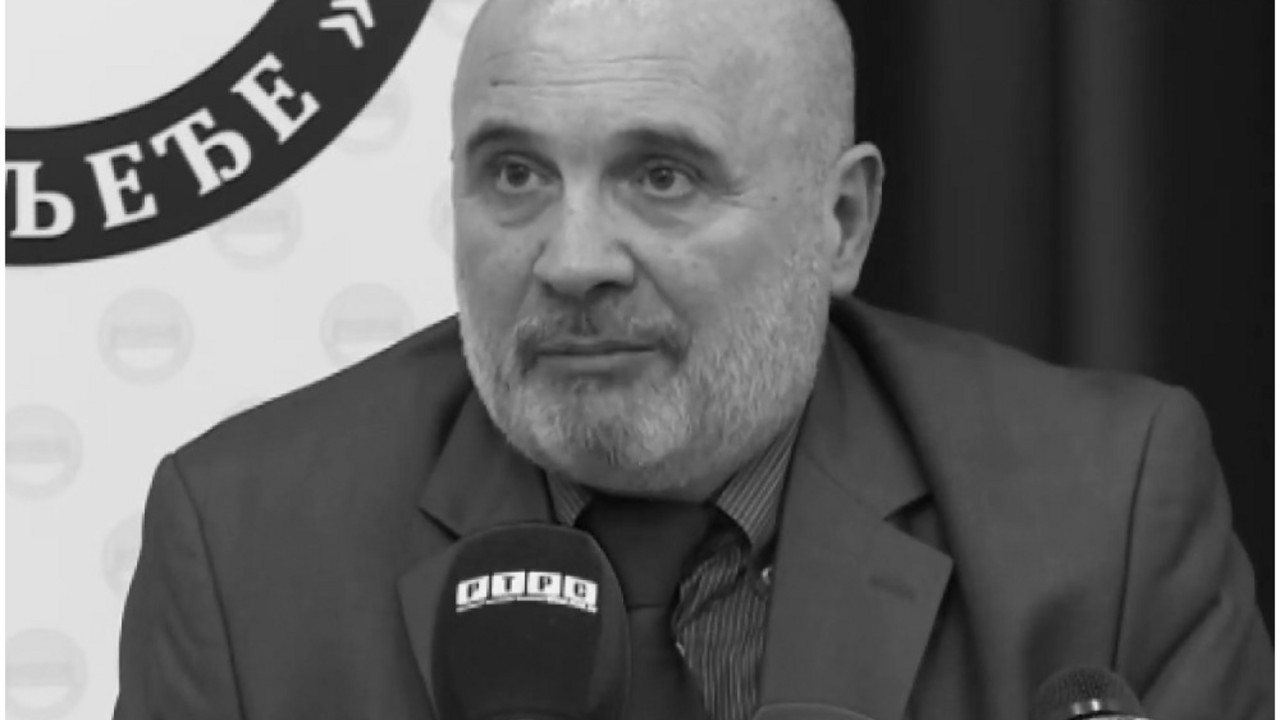 dr Miodrag Lazić