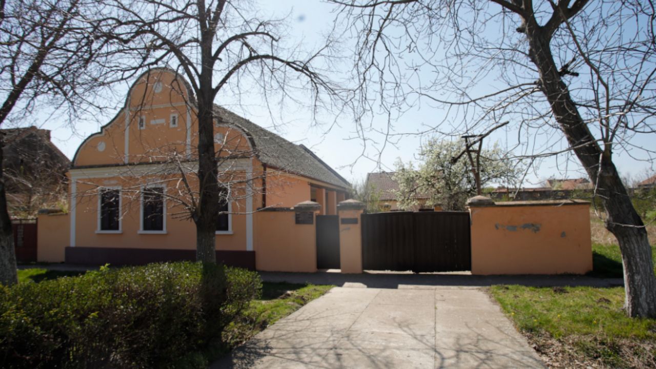 Rodna kuća Mihajla Pupina