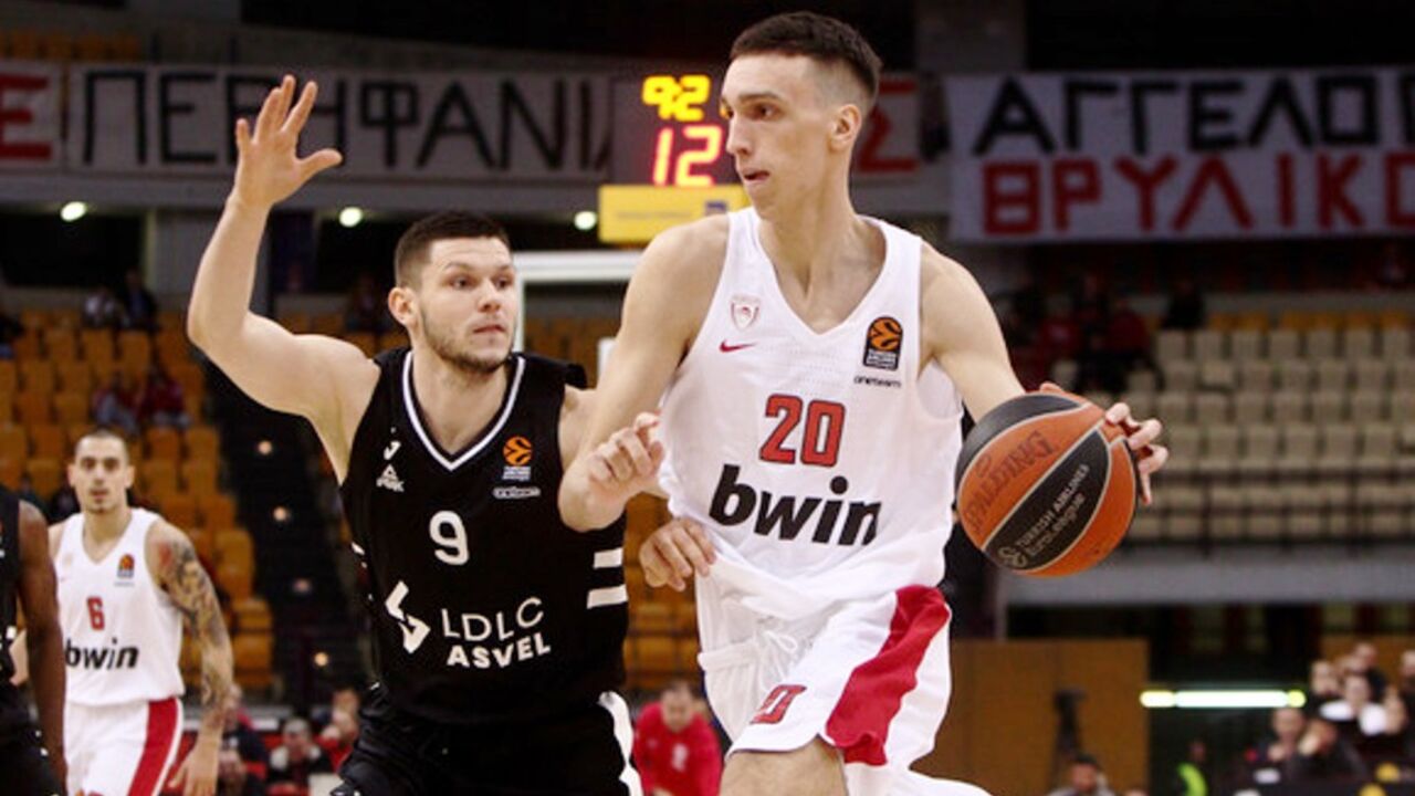 Foto:Printscreen/Twitter/@Basketcaffe