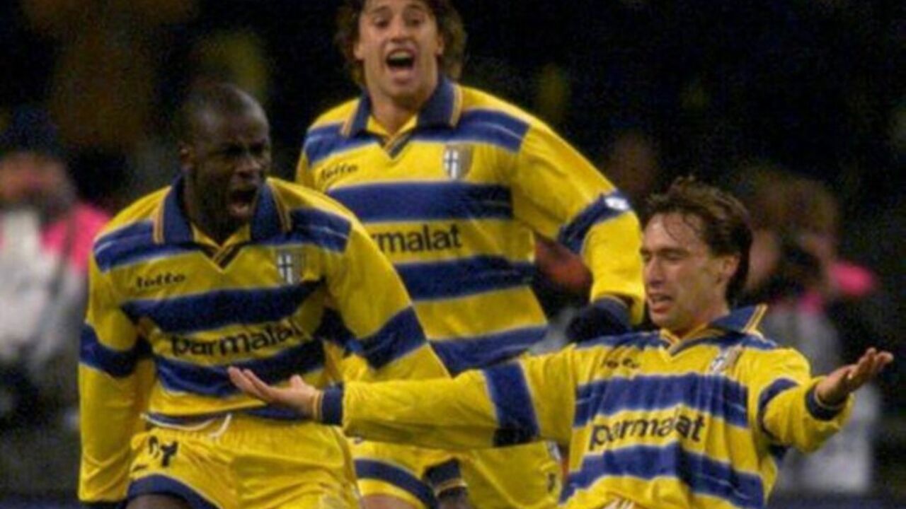 Foto:Printscreen/Twitter/@90sfootball