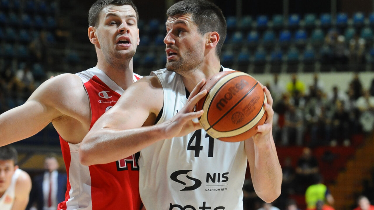 Dragan Apić