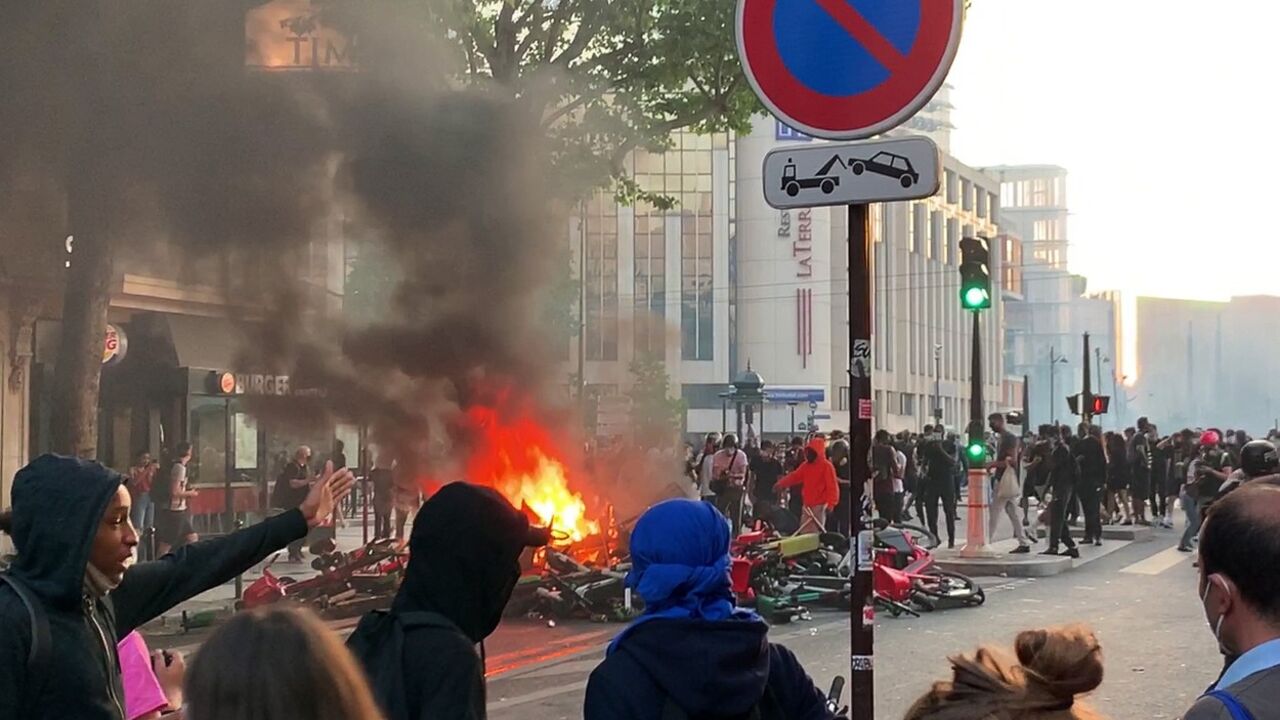 Pariz