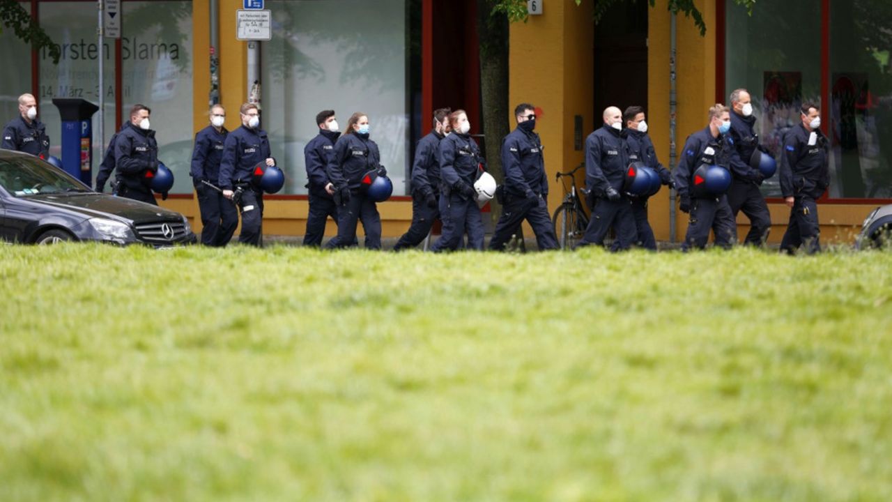 Policija
