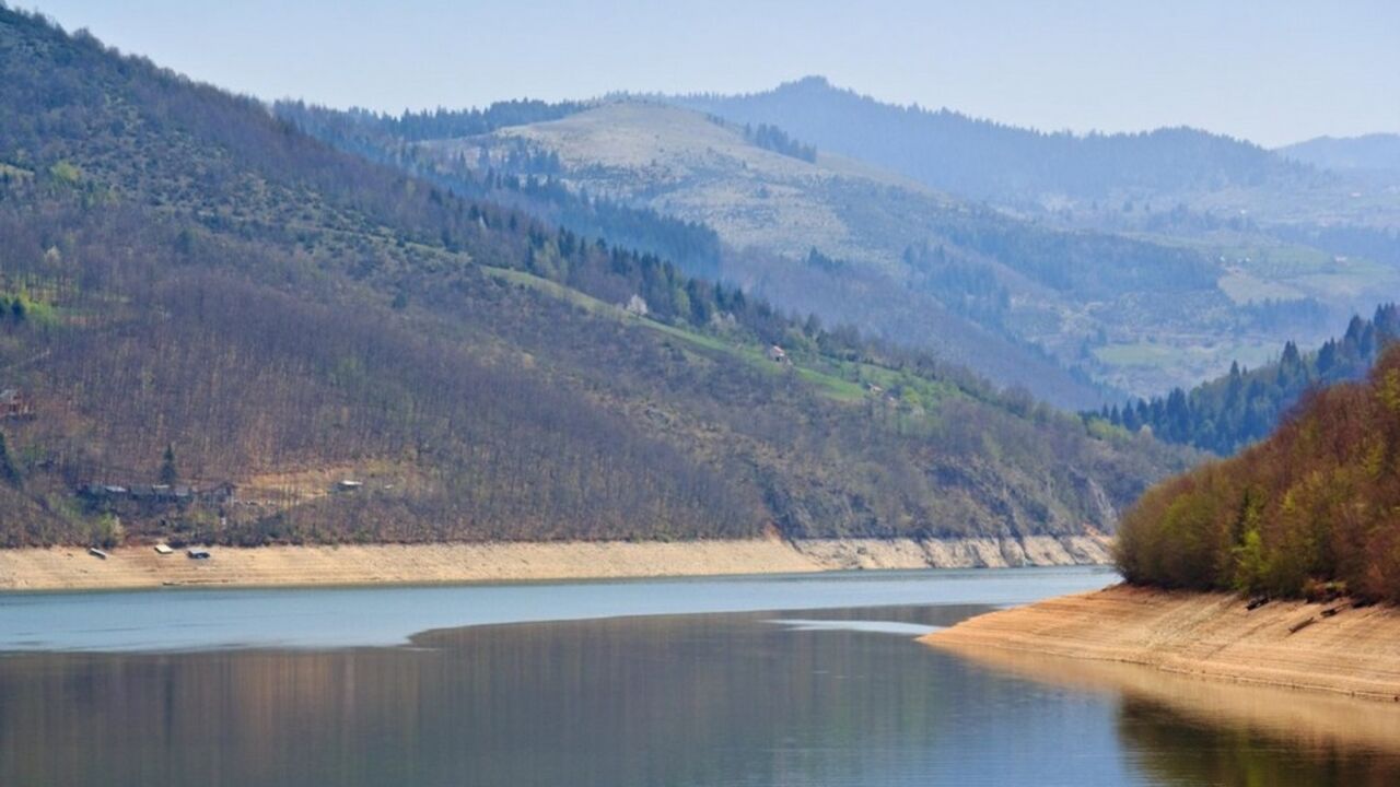 Zlatarsko jezero