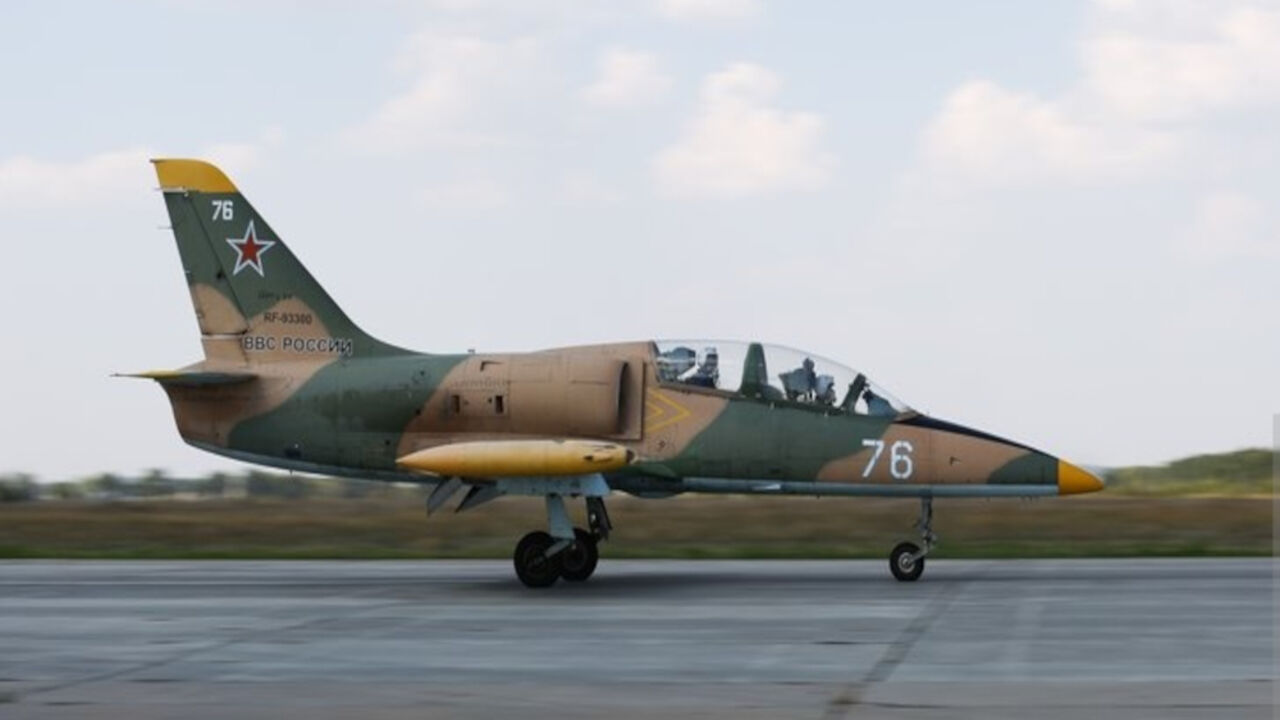 L-39