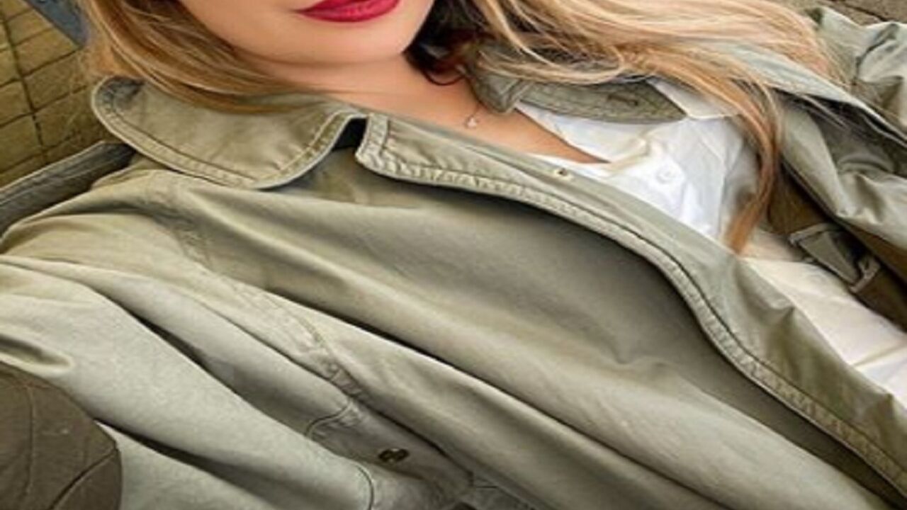 Ela