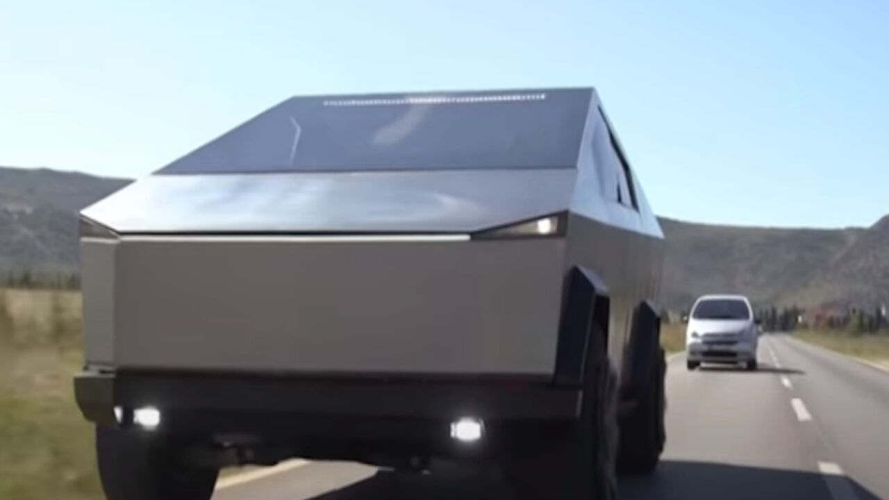 tesla automobil