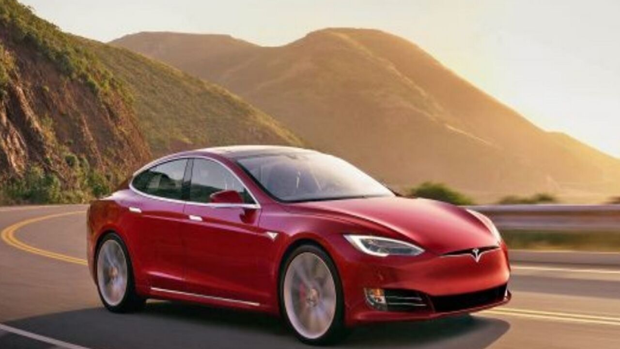 Tesla model S