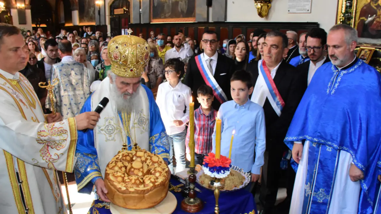 240 godina molitvenog i službenog postojanja