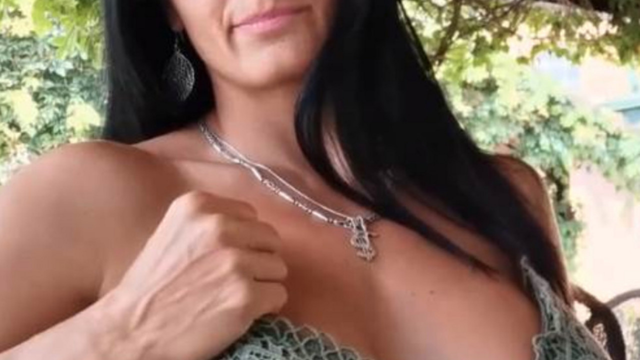 Lili Milf