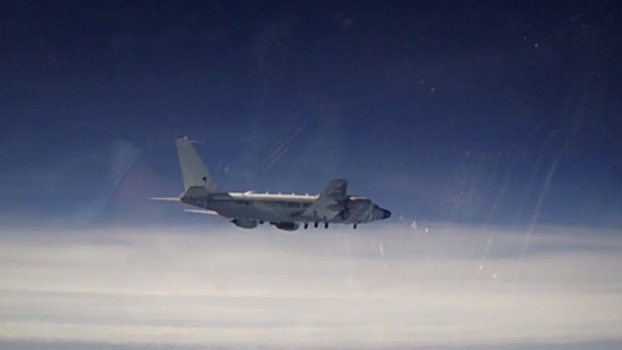 RC-135