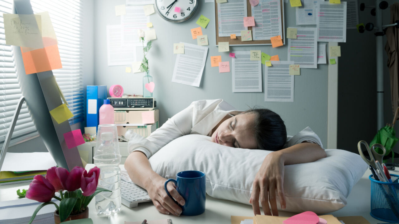 Spavanje na poslu