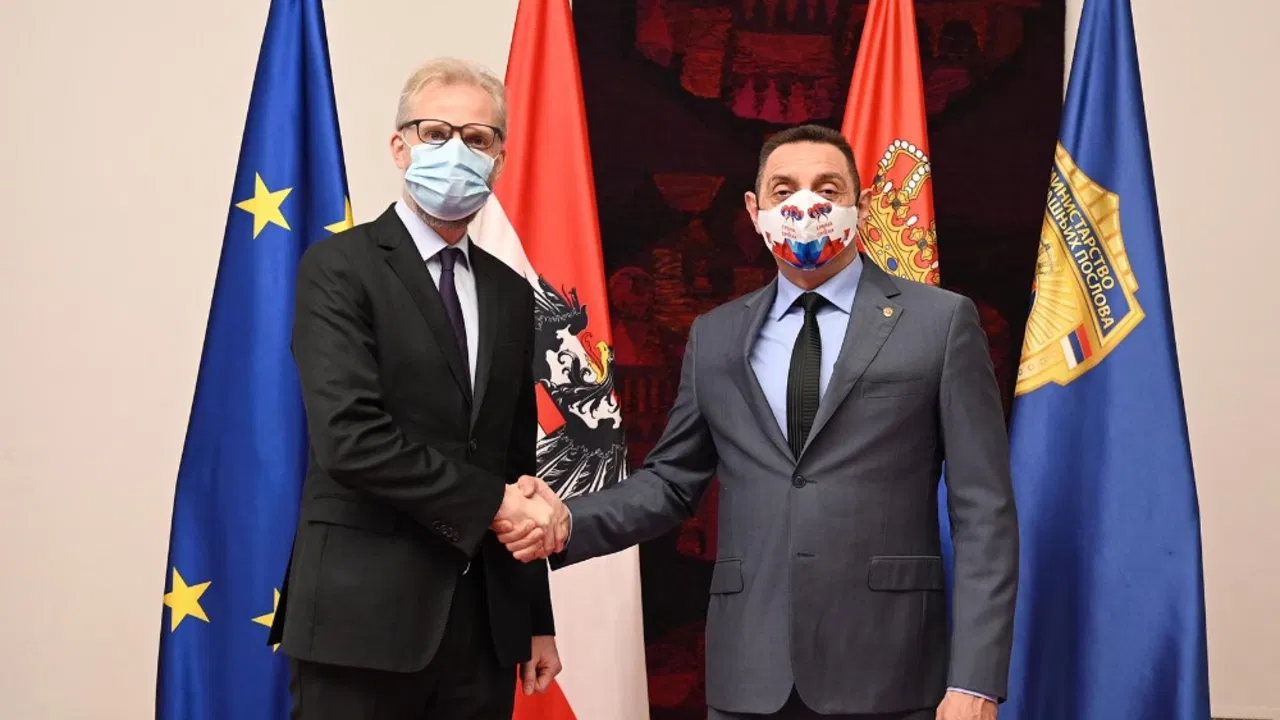 Aleksandar Vulin, ambasador Austrije Nikolaus Luteroti