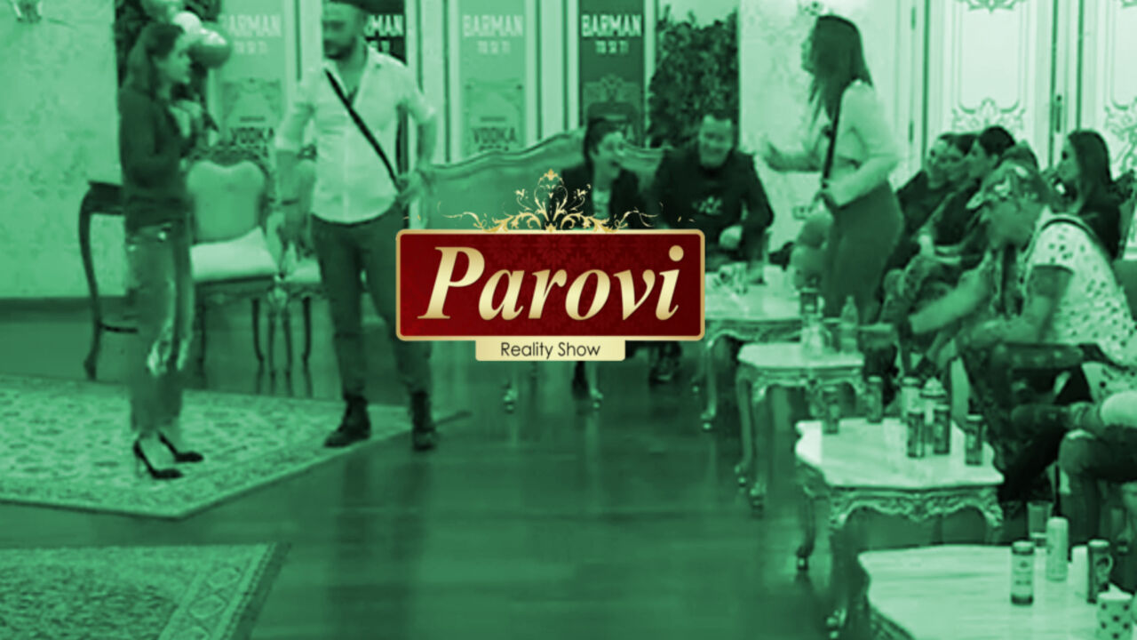 Parovi