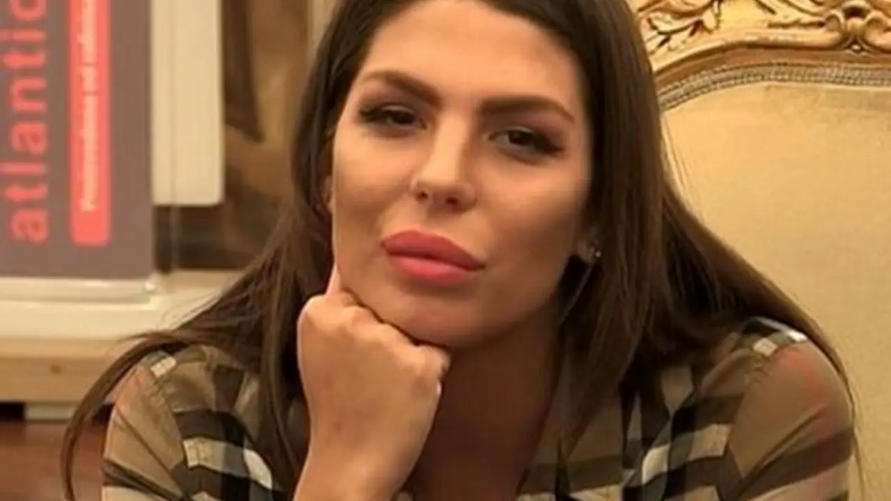 Parovi