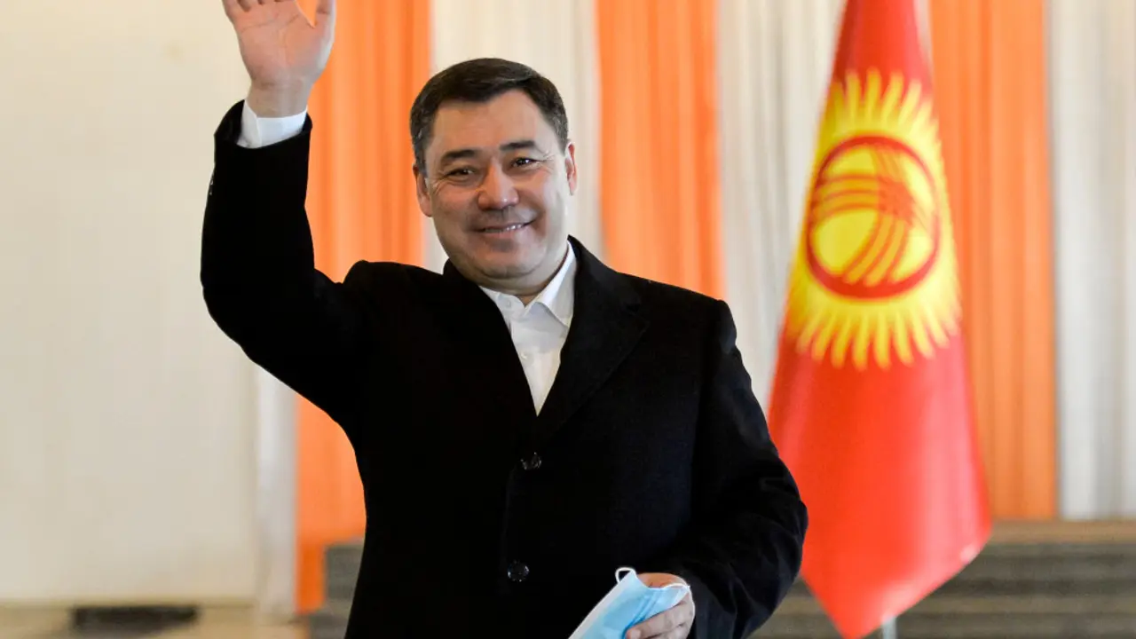 Sadir Žaparov