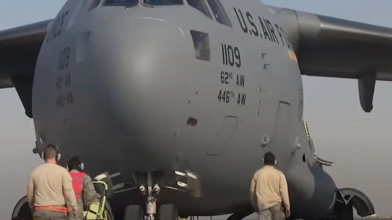C-17 "Globemaster III"