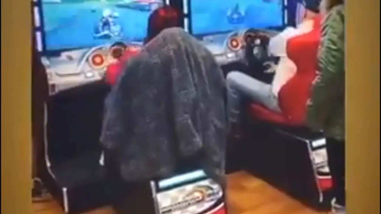 Bajden igra Mario Kart