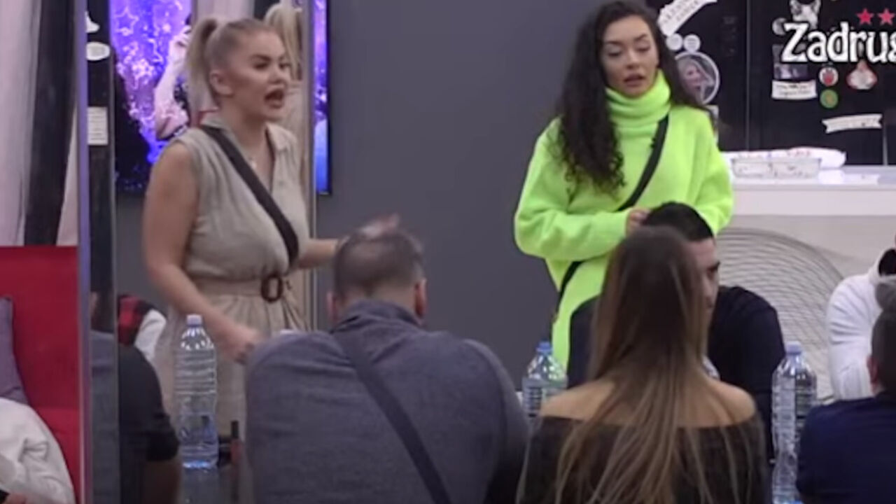 Paula Hublin, Sanja Stanković