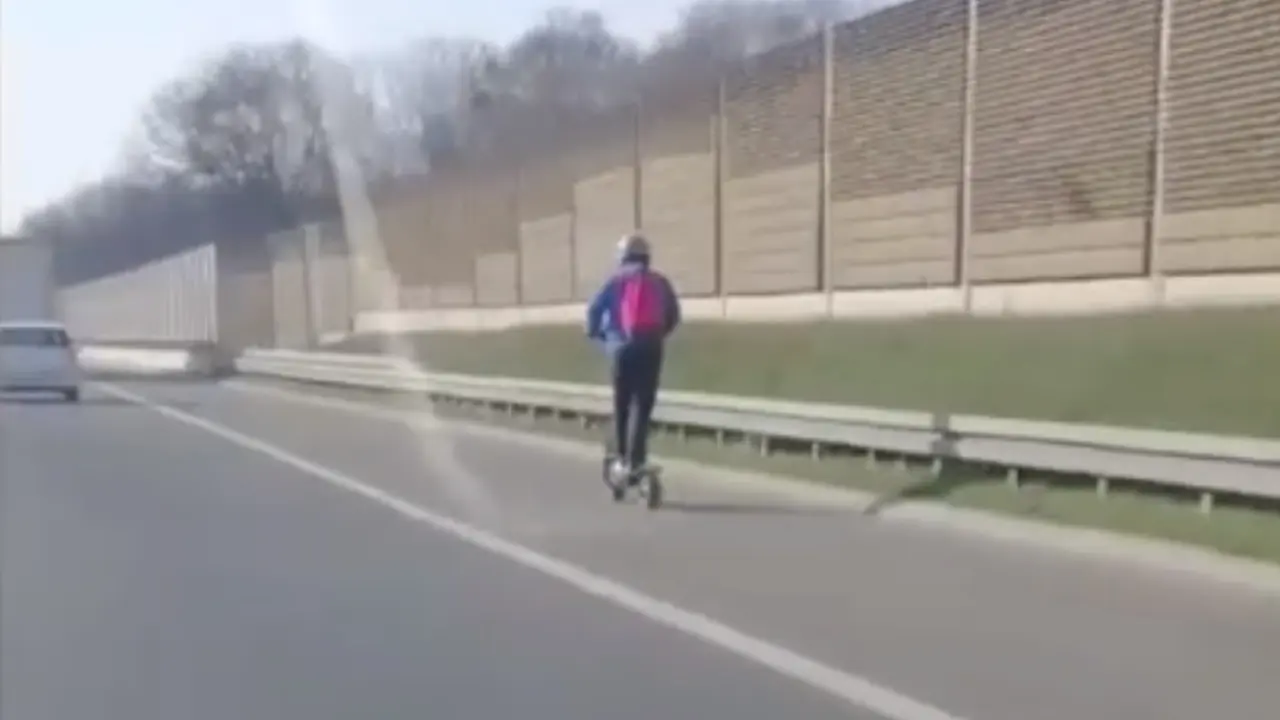Trotinet na auto-putu