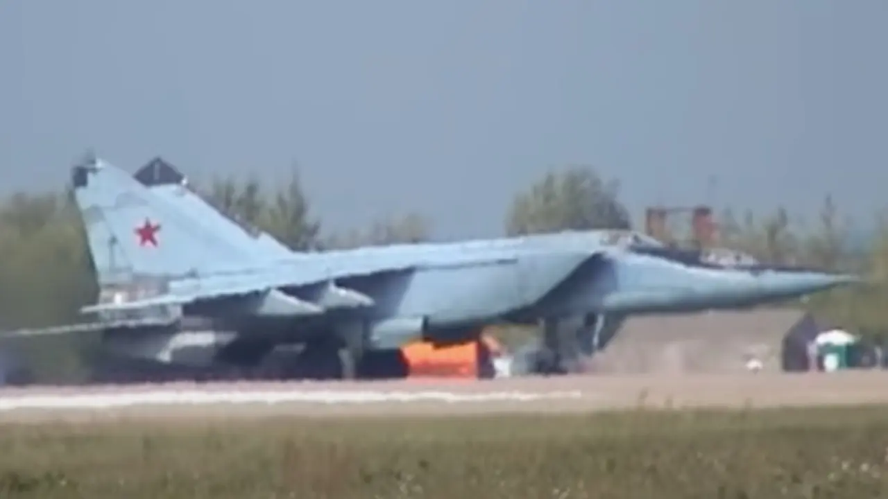 MiG-25