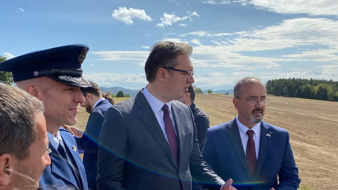 Vučić i Godfri