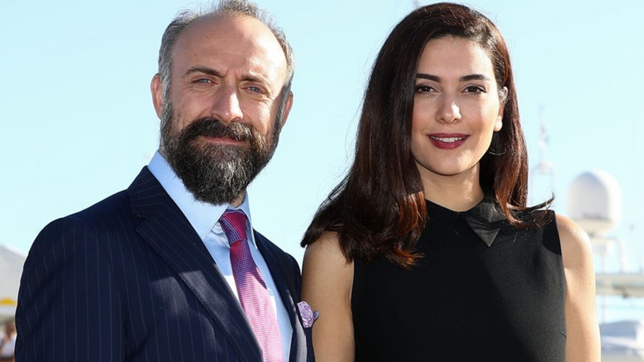 Berguzar Korel i Halit Ergenč