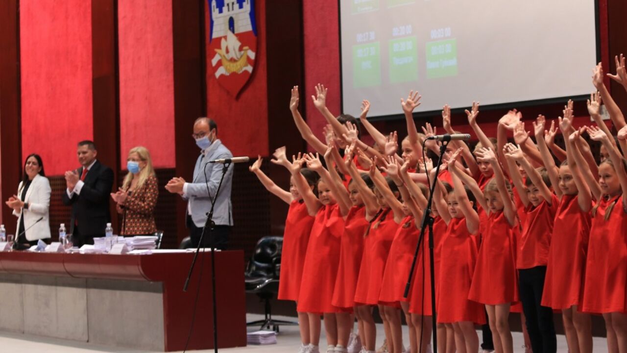 hor Čarolija