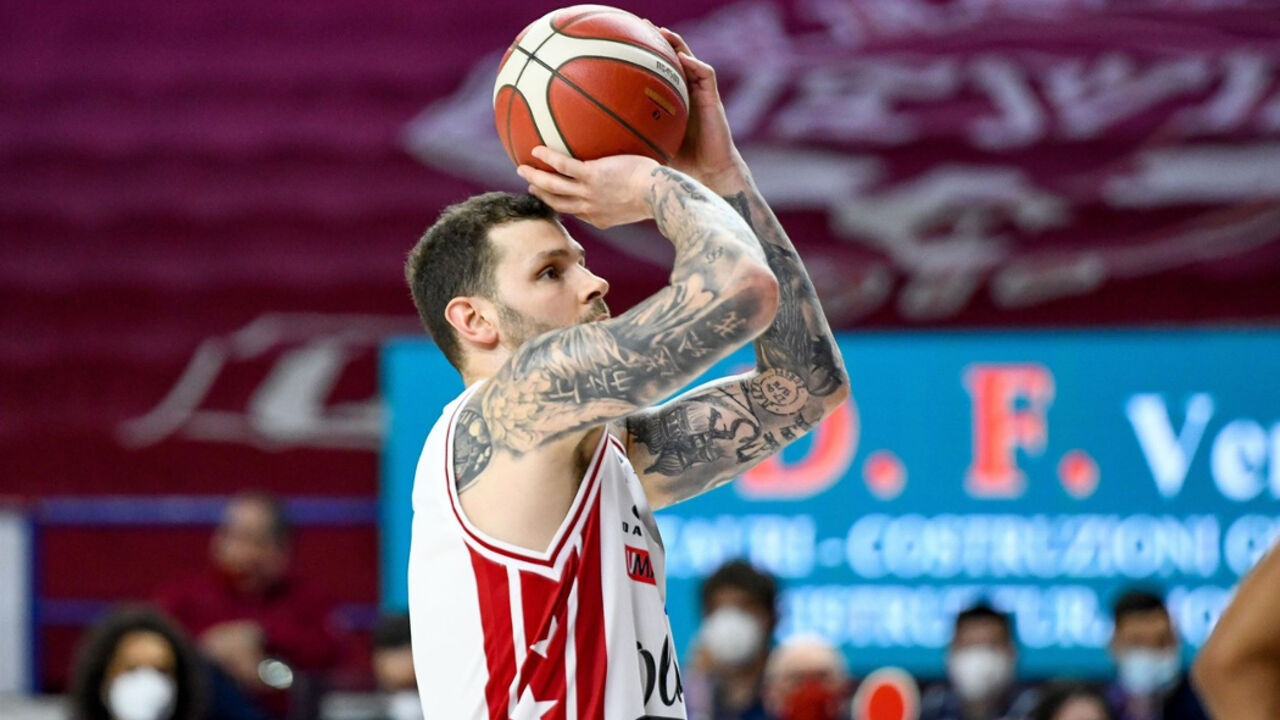Vladimir Micov