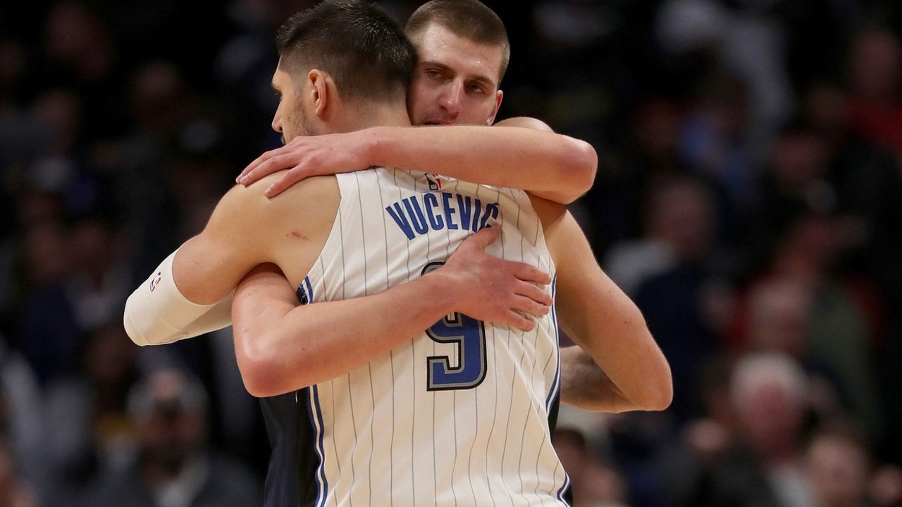 Nikola Jokić i Nikola Vučević