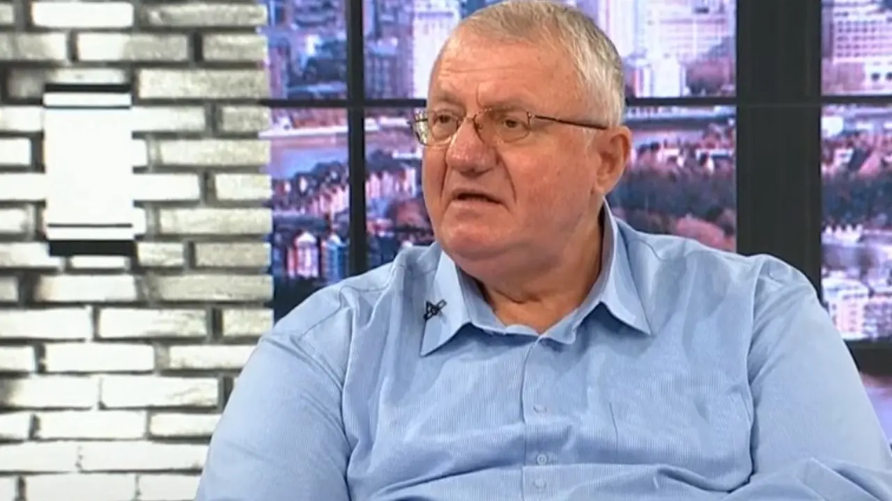 Vojislav Šešelj