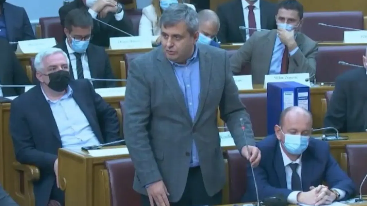 Slaven Radunović