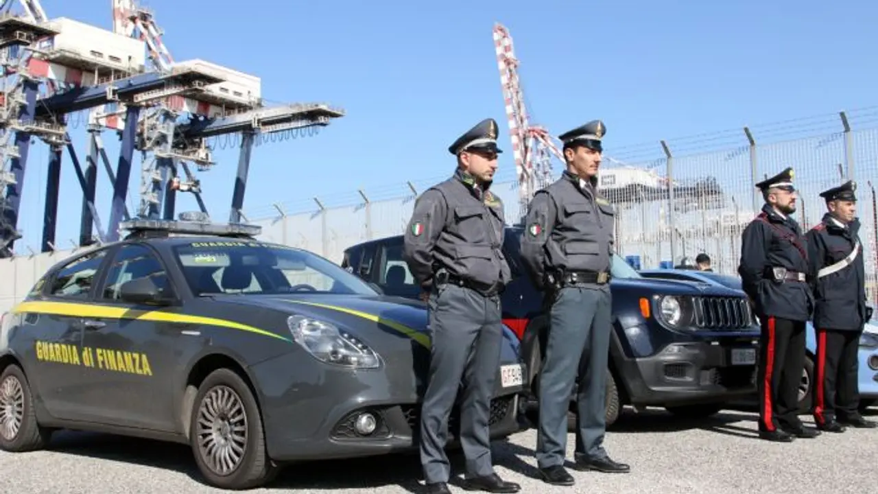 Policija