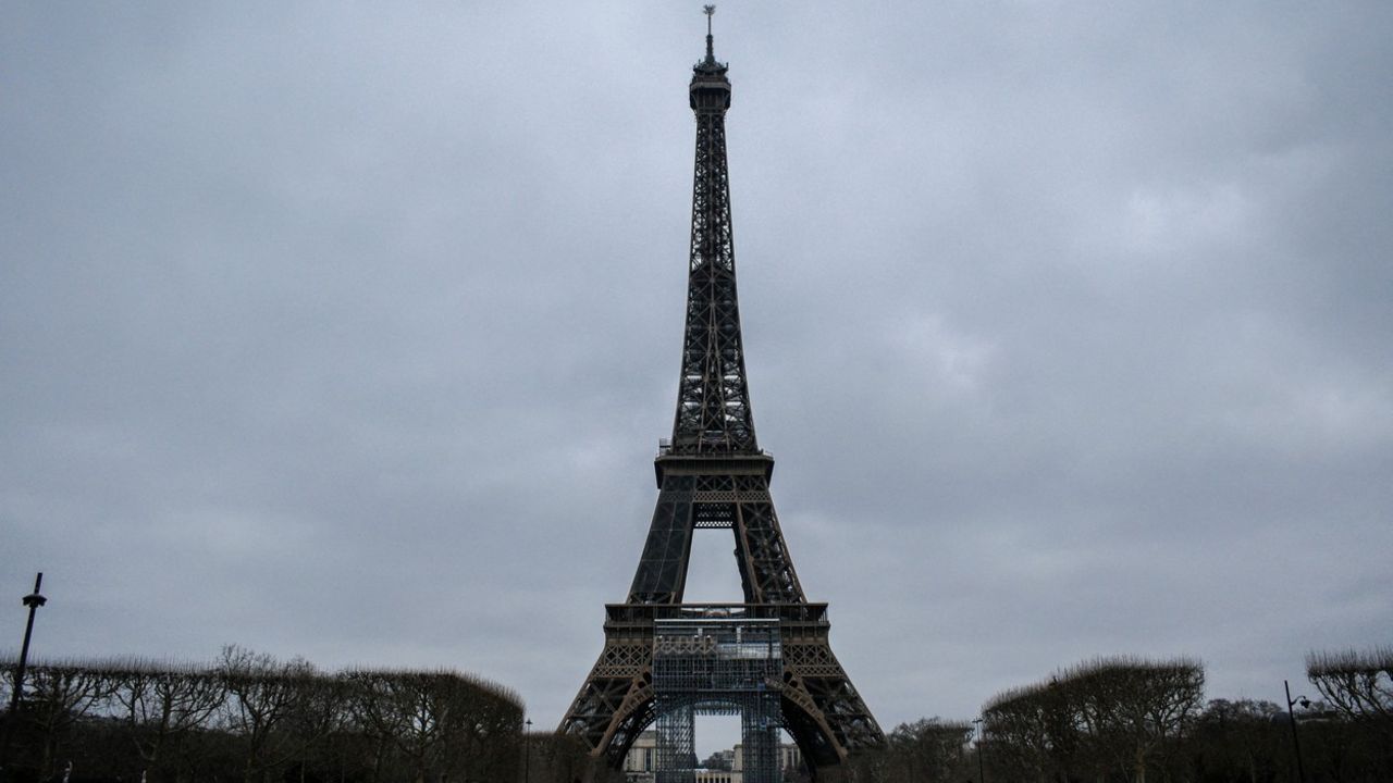 Pariz