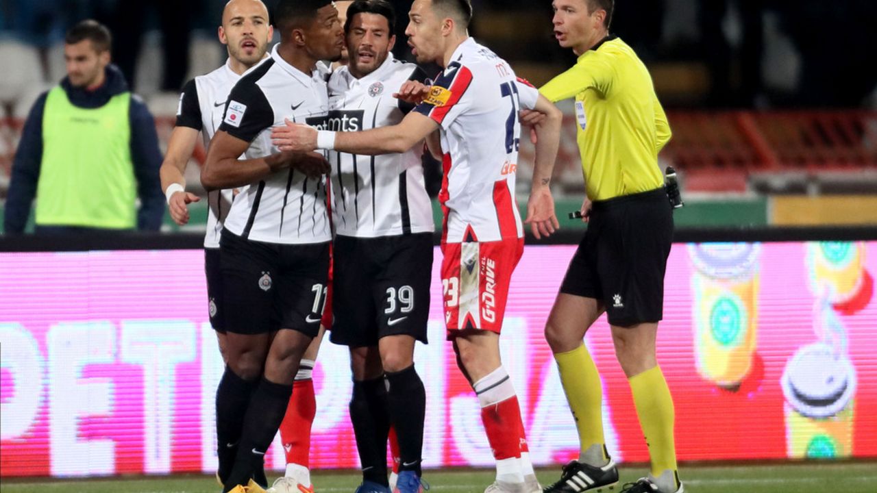 Rikardo Gomeš, Miloš Jojić, Milan Rodić i sudija Srđan Jovanović