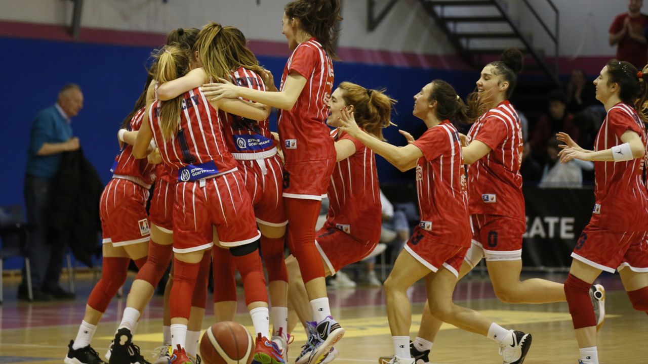 Crvena zvezda - Art basket