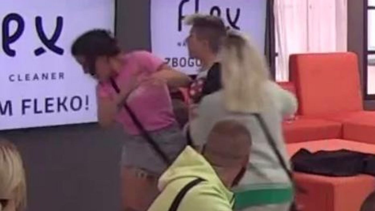 Viktorija Mitrović Jovana Tomić Matora